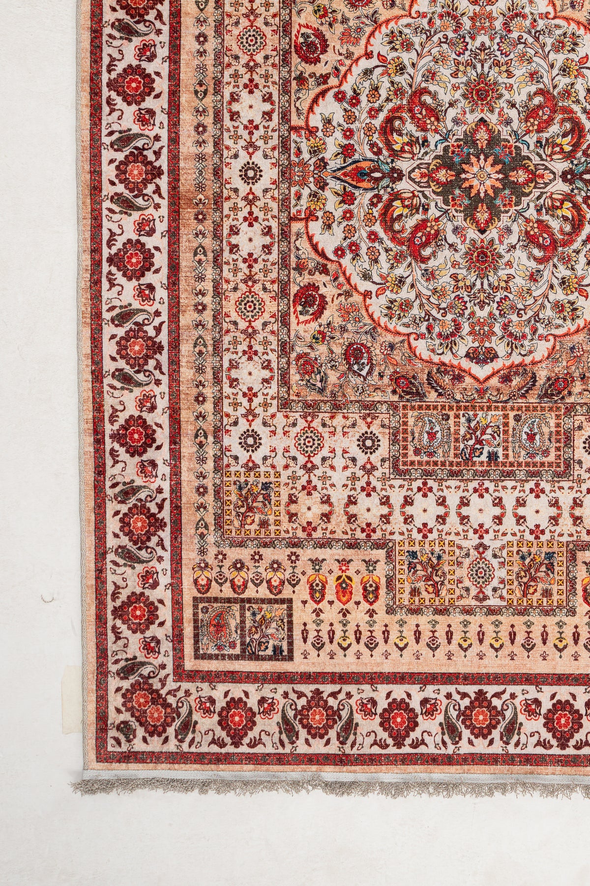 Kiremit Saray Klasik Desenli Dijital Baskı Kaymaz Taban Makinede Yıkanabilir Halı