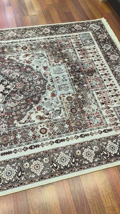 Gri Saray Klasik Desenli Dijital Baskı Kaymaz Taban Makinede Yıkanabilir Halı